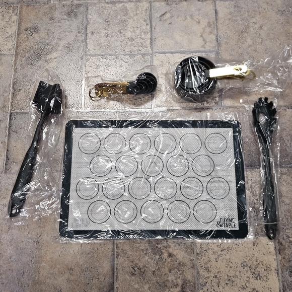 Thyme & Table Other - Thyme & Table Utensils And Baking Items